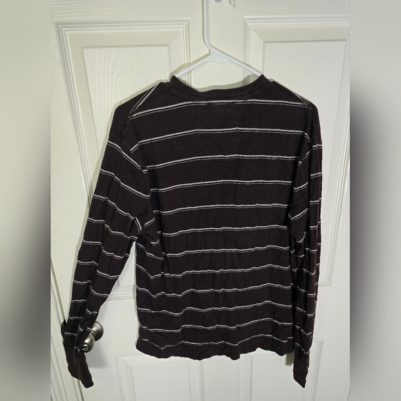 American Eagle Outfitters Gray Long Sleeve Striped Tee - Picture 10 of 11